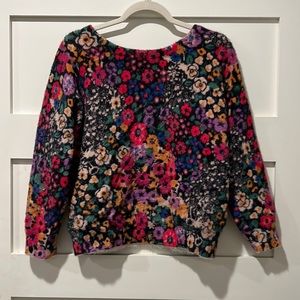 Stunning Anthropologie sweater, only worn once, Anthro never disappoints